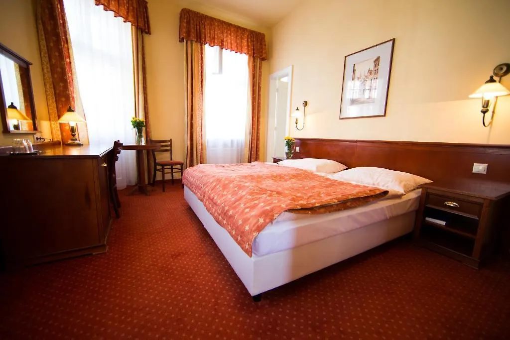Lazenska Lecebna Manes Hotel Karlovy Vary