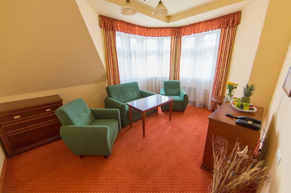 Lazenska Lecebna Manes Hotel Karlovy Vary