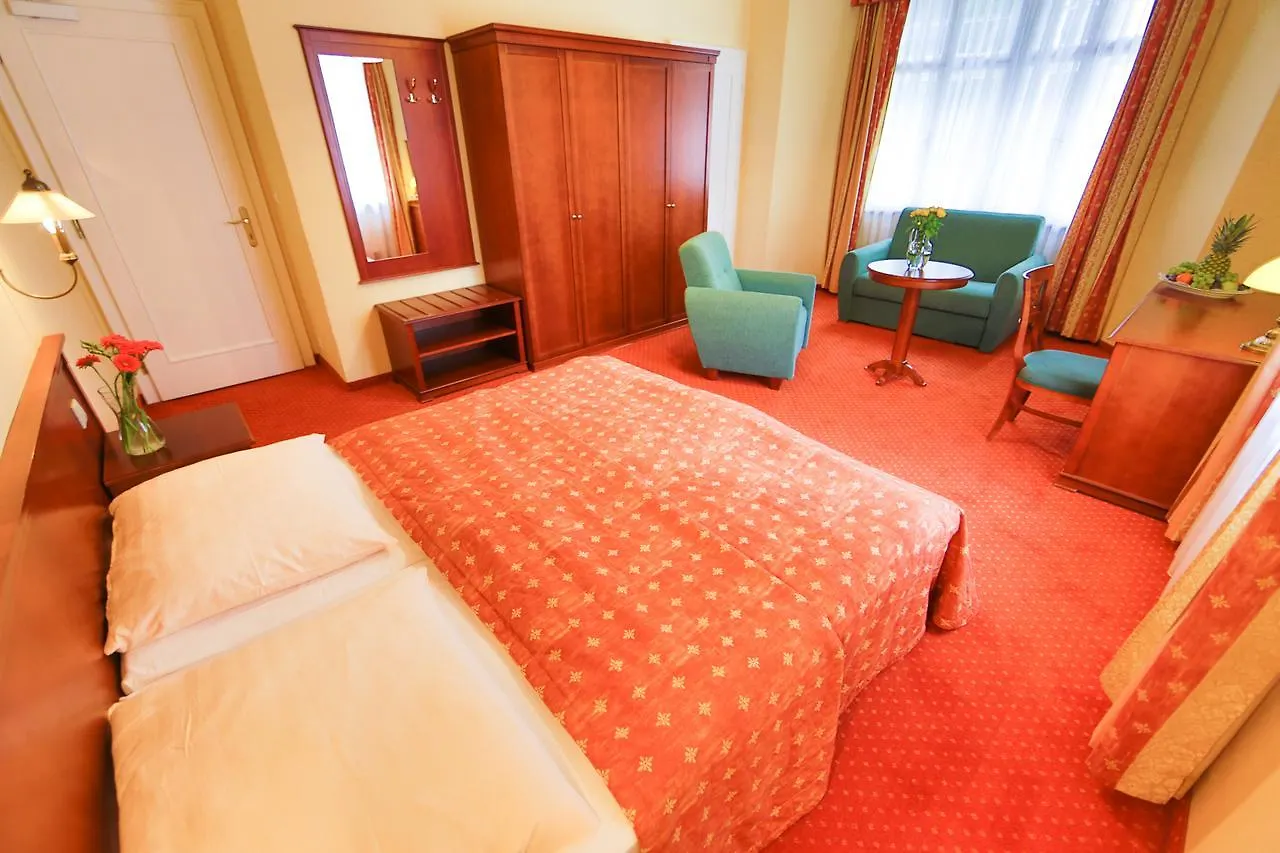 Lazenska Lecebna Manes Hotel Karlovy Vary 3*,  Czech Republic