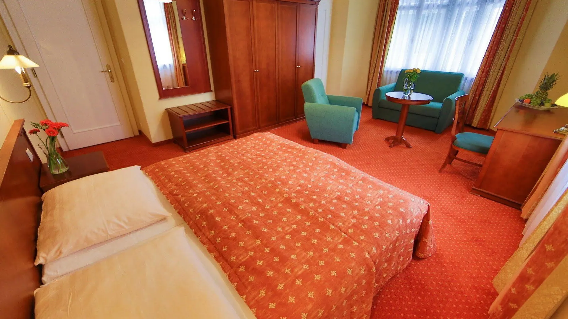 Lazenska Lecebna Manes Hotel Karlovy Vary Czech Republic
