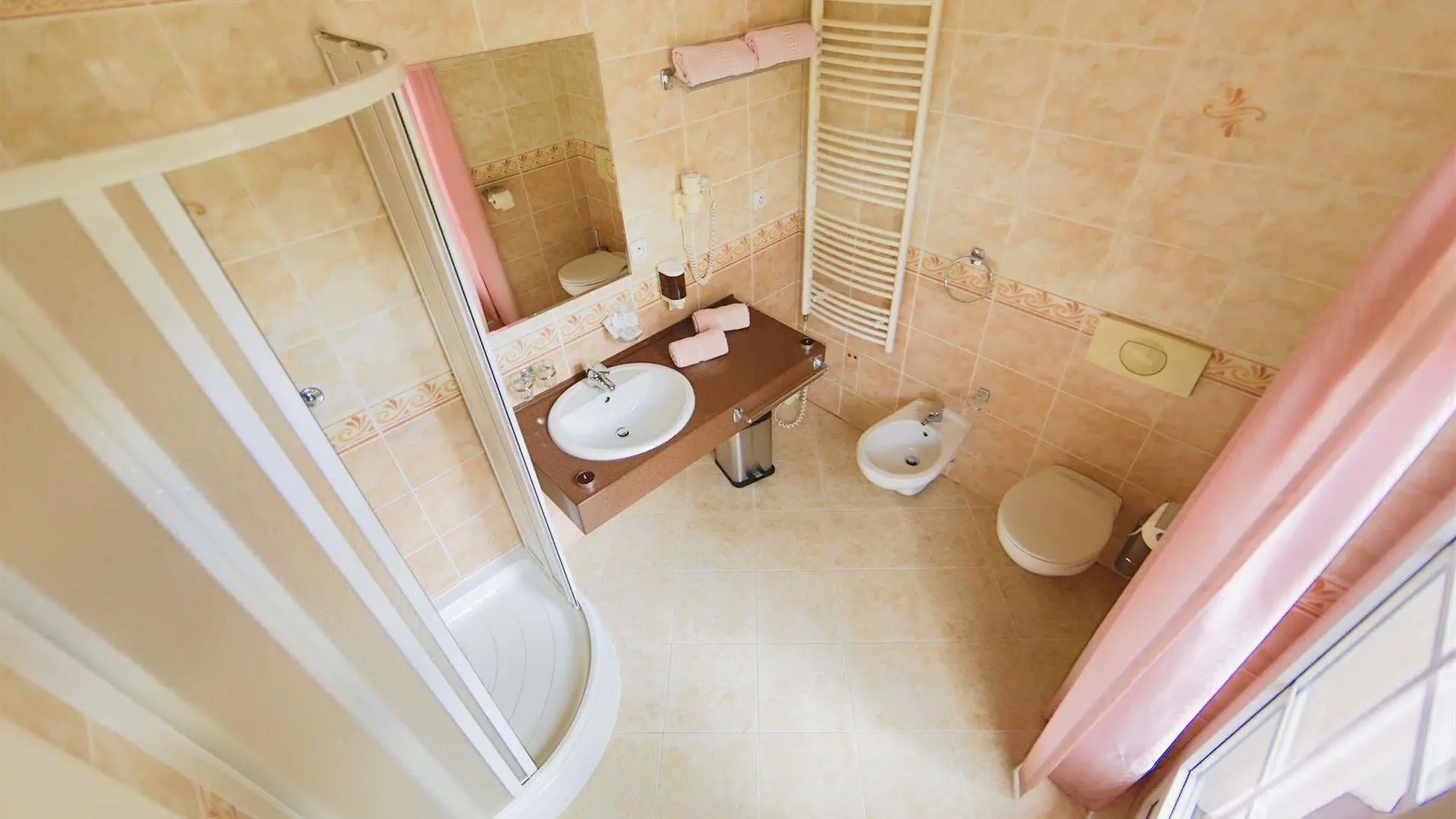 Lázeňská léčebna Mánes Hotel KLV